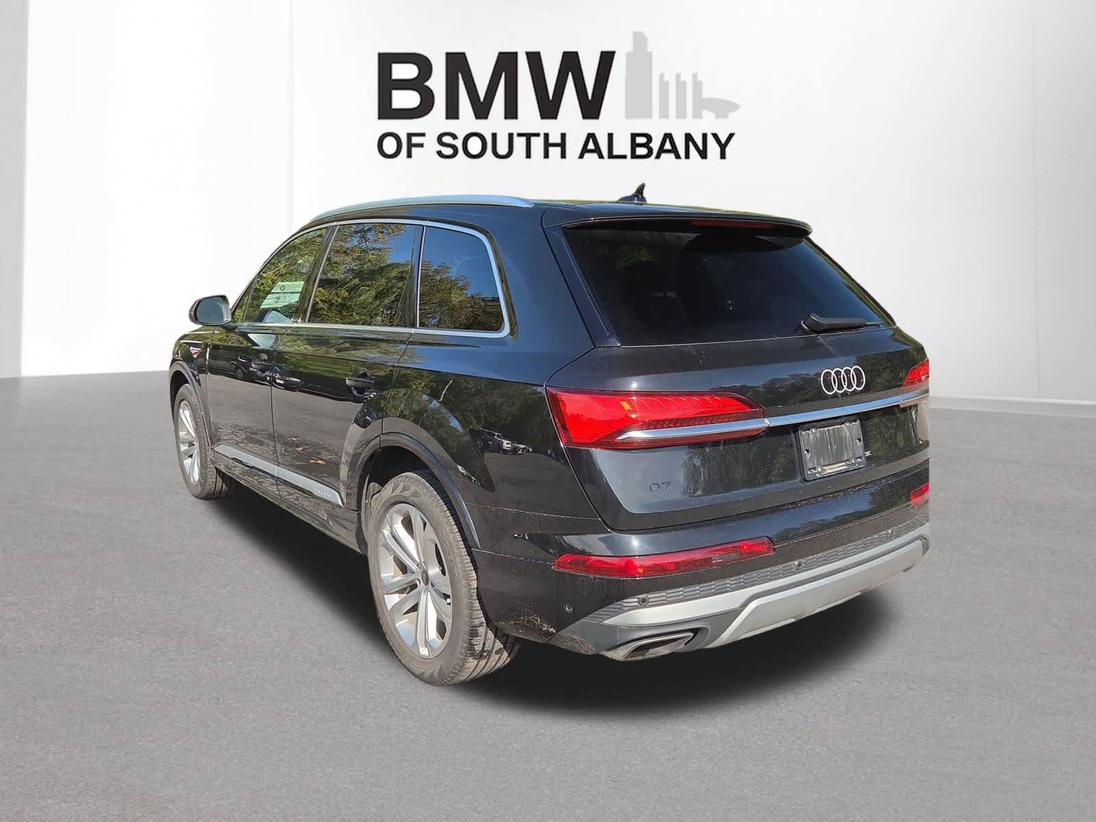 Used 2025 Audi Q7 2.0T Premium w/ Convenience Package AWD/4WD image 5