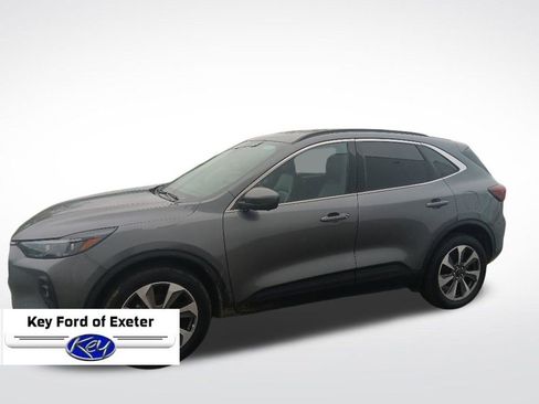 Used 2024 Ford Escape Platinum AWD/4WD image 5