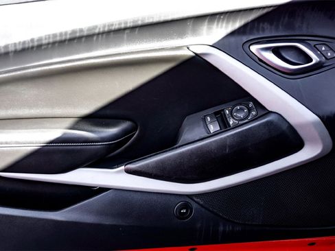 Used 2023 Chevrolet Camaro LT image 10