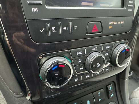 Used 2016 Buick Enclave Leather AWD/4WD image 68