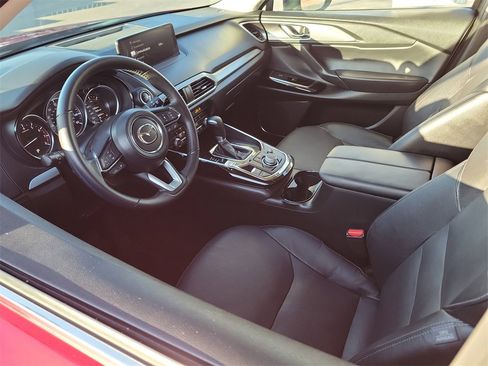 Certified 2022 MAZDA CX-9 Touring Plus image 3