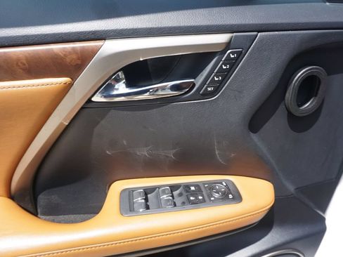 Used 2021 Lexus RX 450hL AWD w/ Premium Package image 4