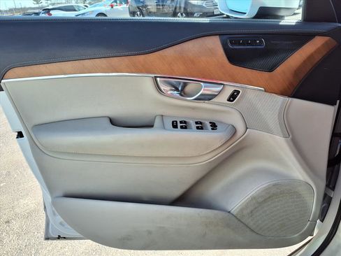 Used 2019 Volvo XC90 T6 Inscription w/ Luxury Package image 19