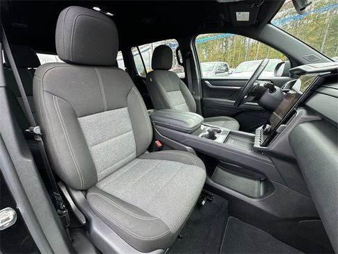 Certified 2025 GMC Acadia Elevation image 28