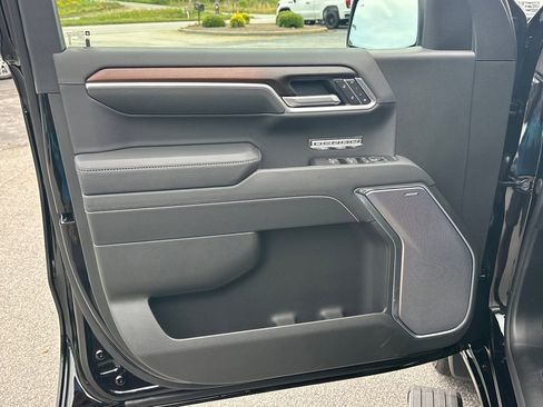 New 2026 GMC Sierra 1500 Denali AWD/4WD image 11