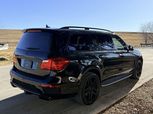 Used 2015 Mercedes-Benz GL 450 4MATIC image 10