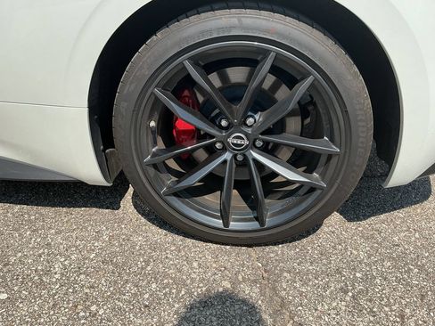 Used 2024 Nissan Z Performance w/ Floor Mat Package RWD image 26
