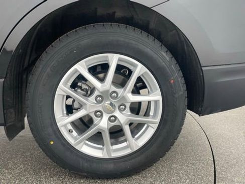 Used 2024 Chevrolet Equinox LT w/ LPO, Floor Liner Package image 49