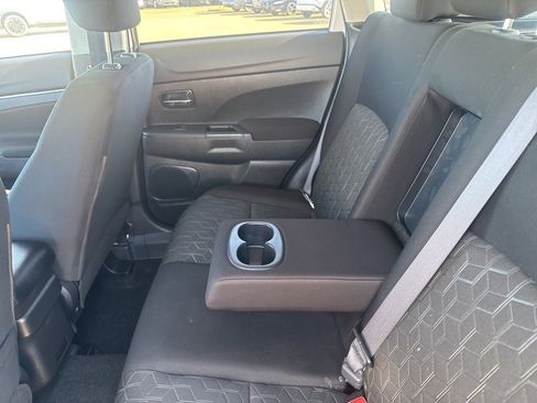 Used 2024 Mitsubishi Outlander Sport ES image 33