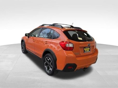 Used 2015 Subaru Crosstrek 2.0i Limited AWD/4WD image 3