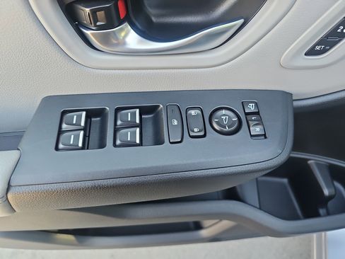 Used 2025 Honda Pilot Elite image 14