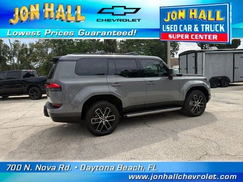 Used 2025 Lexus GX 550 w/ Accessory Package (Z1) AWD/4WD image 14