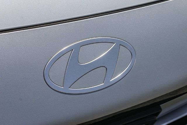 Certified 2025 Hyundai Ioniq 6 SEL RWD image 7