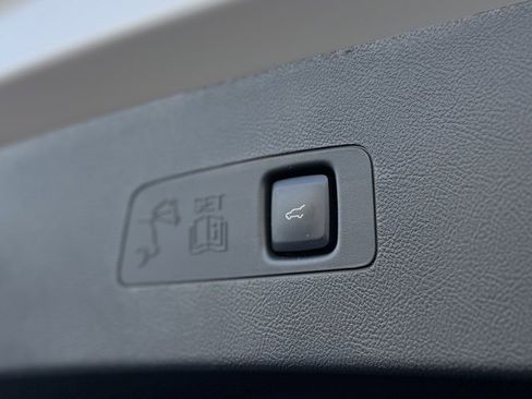 Used 2023 Lincoln Corsair Reserve w/ Equipment Group 201A image 30