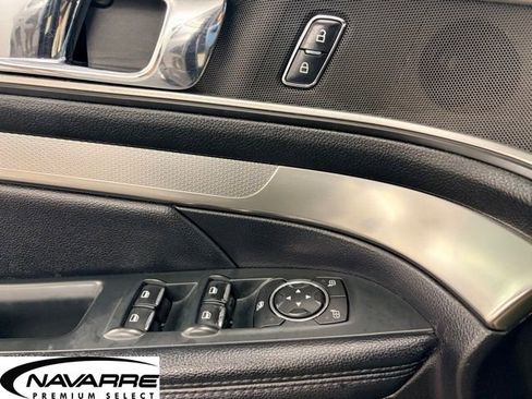 Used 2014 Ford Explorer XLT w/ Equipment Group 201A image 29