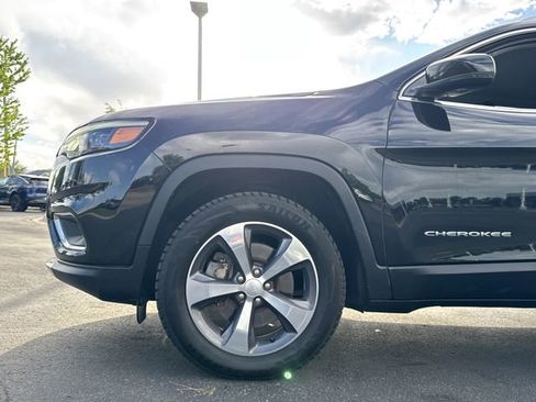 Used 2019 Jeep Cherokee Limited AWD/4WD image 28