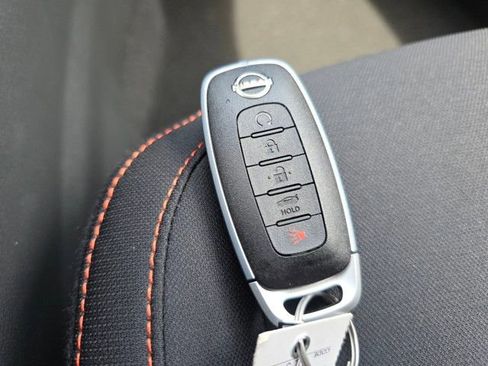 New 2025 Nissan Sentra SR w/ Midnight Edition image 30