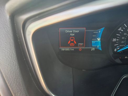Used 2020 Ford Fusion Titanium FWD image 11