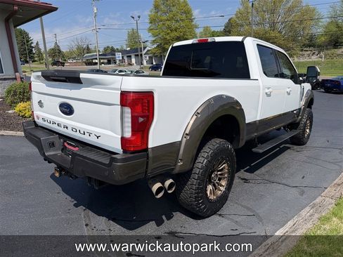 Used 2017 Ford F250 King Ranch w/ King Ranch Ultimate Package AWD/4WD image 14
