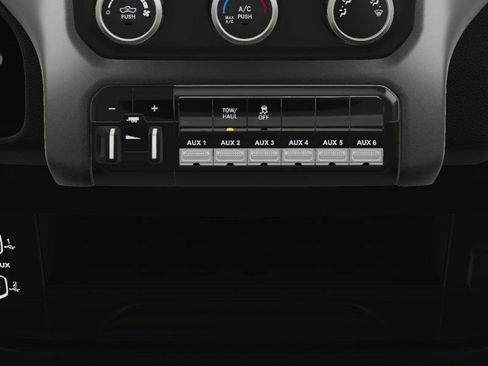 New 2024 RAM 2500 Tradesman w/ Chrome Appearance Group image 20