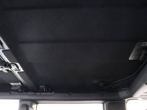 New 2025 Ford Bronco Badlands image 38