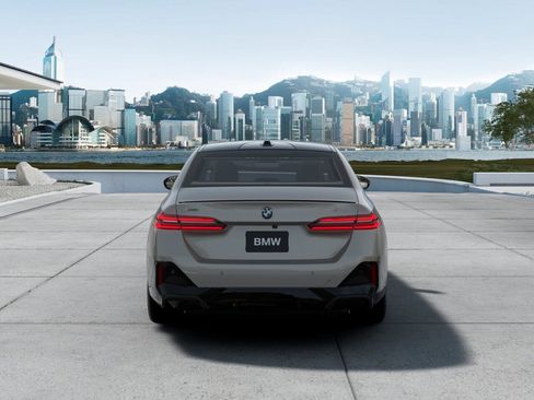 New 2026 BMW 540i xDrive 540i xDrive Sedan w/ Executive Package image 5