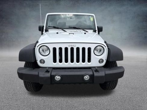 Used 2014 Jeep Wrangler Sport AWD/4WD image 3