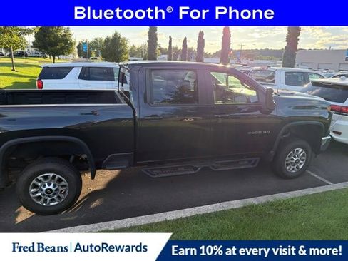 Used 2024 Chevrolet Silverado 2500 LT w/ Convenience Package AWD/4WD image 9