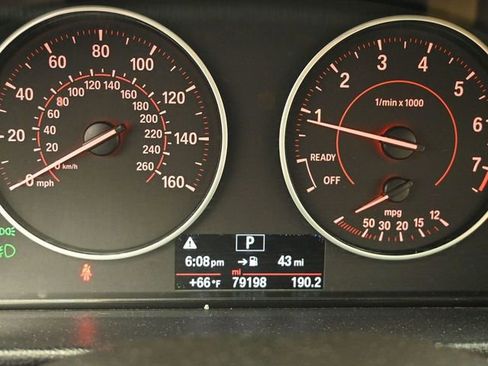 Used 2017 BMW 330i Sedan image 12