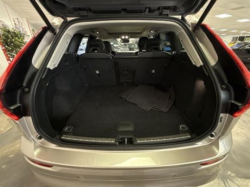 Used 2023 Volvo XC60 B5 Core AWD/4WD image 30