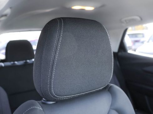 Used 2023 Chevrolet TrailBlazer LT image 37