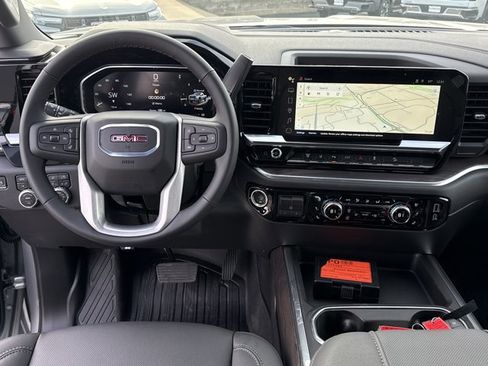 New 2026 GMC Sierra 2500 SLT w/ SLT Premium Package image 6