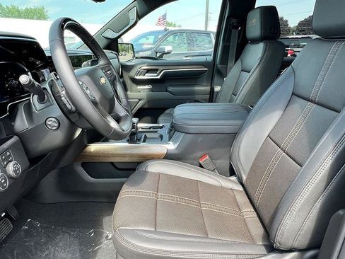 New 2026 Chevrolet Silverado 1500 High Country AWD/4WD image 12