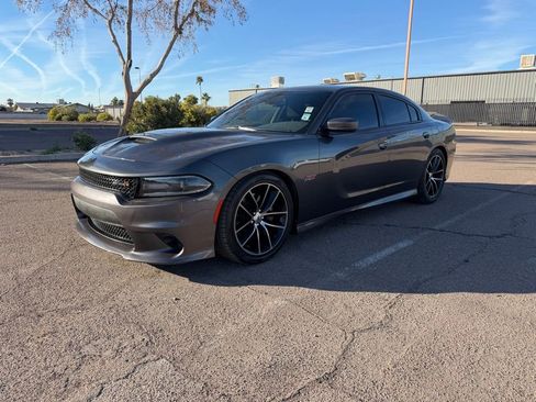 Used 2018 Dodge Charger R/T Scat Pack image 4