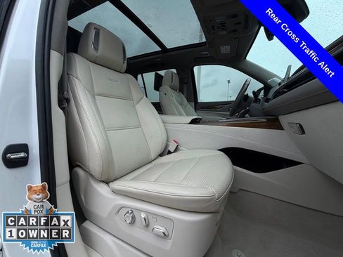 Used 2023 Cadillac Escalade Premium Luxury Platinum AWD/4WD image 28