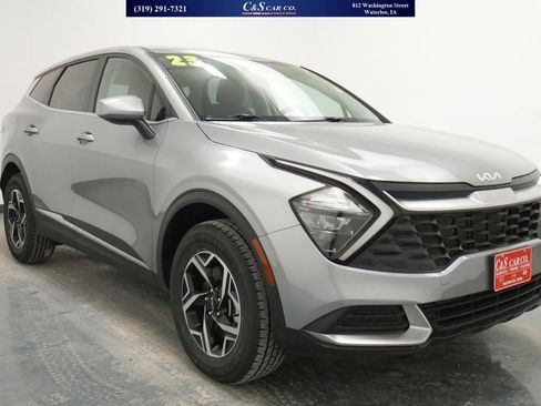 Used 2023 Kia Sportage LX AWD/4WD image 1