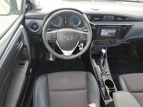 Used 2017 Toyota Corolla SE image 10