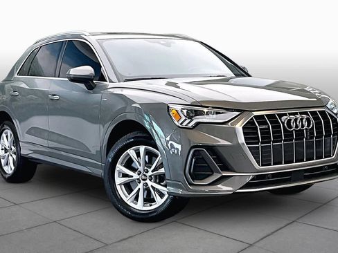 Certified 2024 Audi Q3 2.0T Premium AWD/4WD image 3
