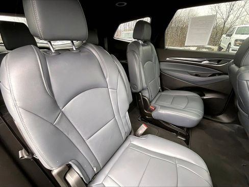 Used 2024 Buick Enclave Essence w/ Experience Buick Package image 15