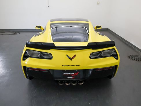 Used 2016 Chevrolet Corvette Z06 w/ 3LZ Preferred Equipment Group RWD image 10