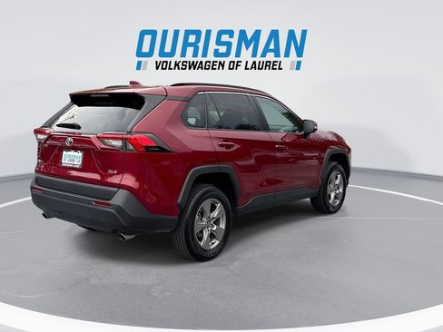 Used 2025 Toyota RAV4 XLE FWD image 8