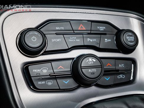 Used 2023 Dodge Challenger R/T w/ T/A Package image 85