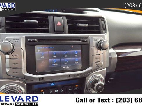Used 2014 Toyota 4Runner Limited image 15