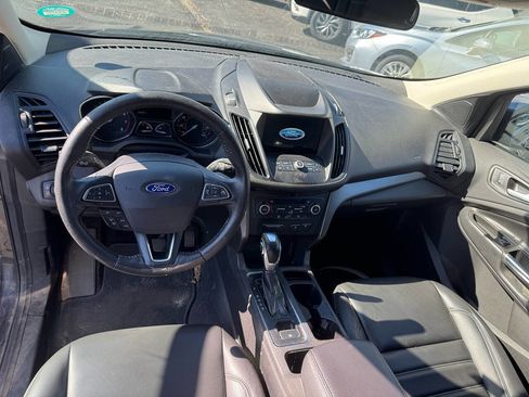 Used 2019 Ford Escape SEL image 19