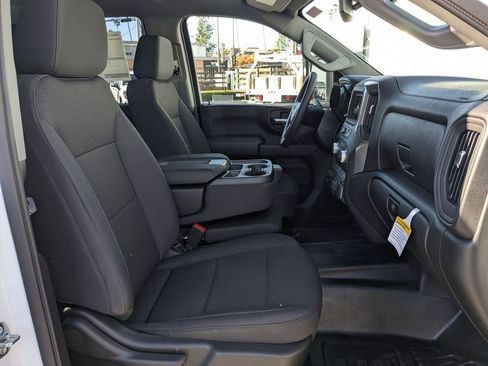 New 2026 GMC Sierra 2500 Pro w/ Convenience Package RWD image 19