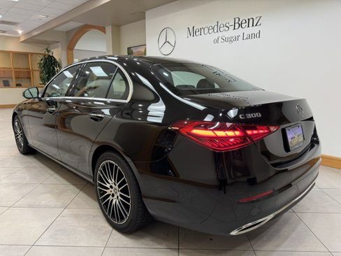 Used 2024 Mercedes-Benz C 300 Sedan image 3