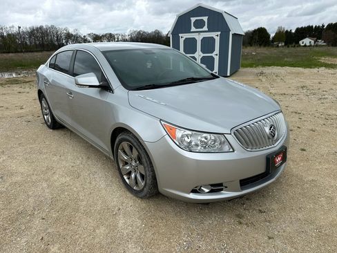 Used 2011 Buick LaCrosse CXL FWD image 4