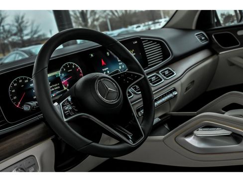 Certified 2026 Mercedes-Benz GLE 350 4MATIC image 10