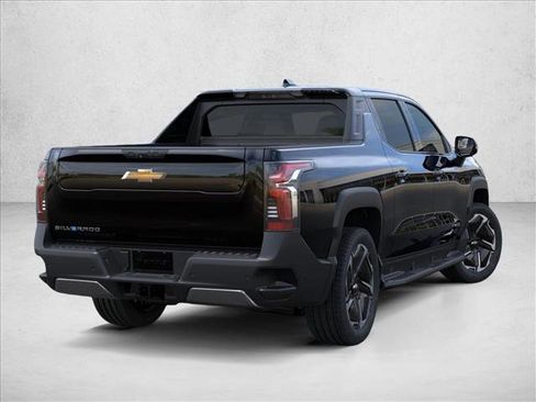 New 2026 Chevrolet Silverado EV LT AWD/4WD image 5