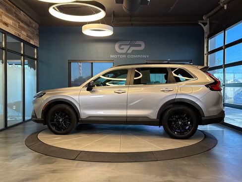 Used 2023 Honda CR-V Sport image 6